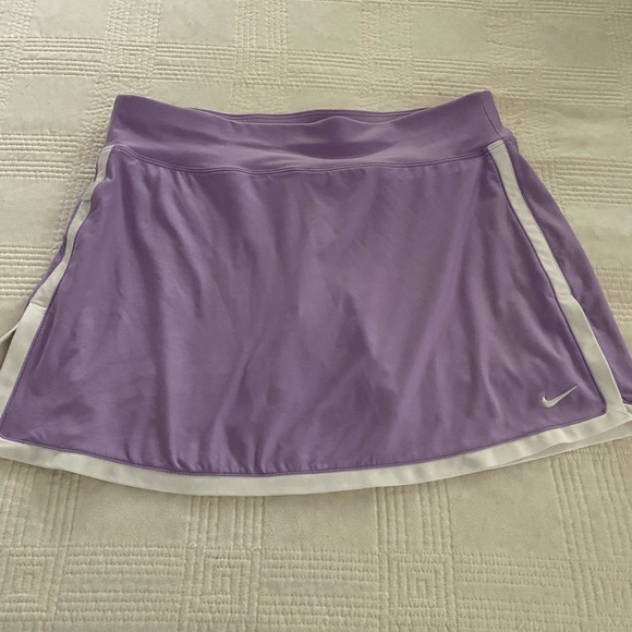 Nike Dresses & Skirts - Nike Dri-Fit Women’s Tennis skirt
